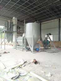 貴州凱里時(shí)產(chǎn)5噸飼料生產(chǎn)線 貴州凱里時(shí)產(chǎn)5噸飼料生產(chǎn)線